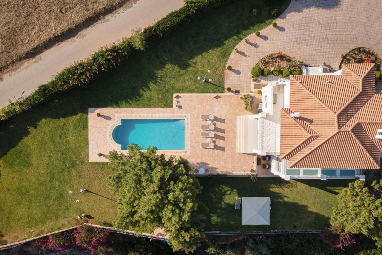 Villa Fantasia Isthmia Exterior photo